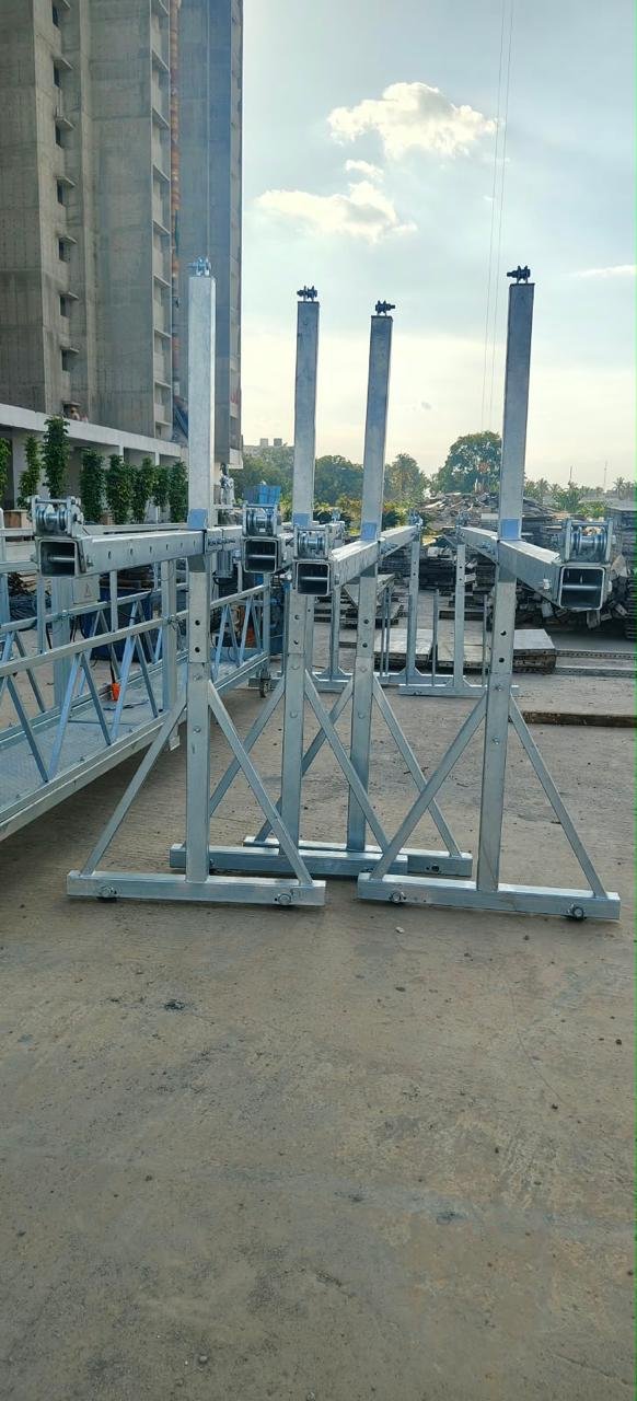Roof Mount Counterweights & Parapet Clamps